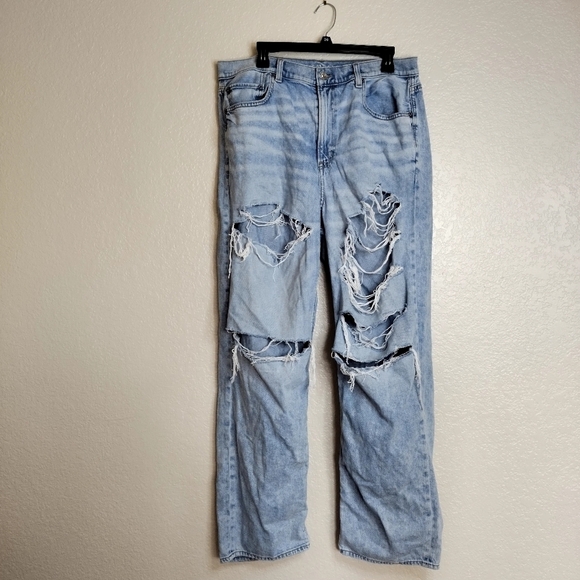 American eagle highest rise baggy distressed jeans sz 16 - Picture 1 of 9